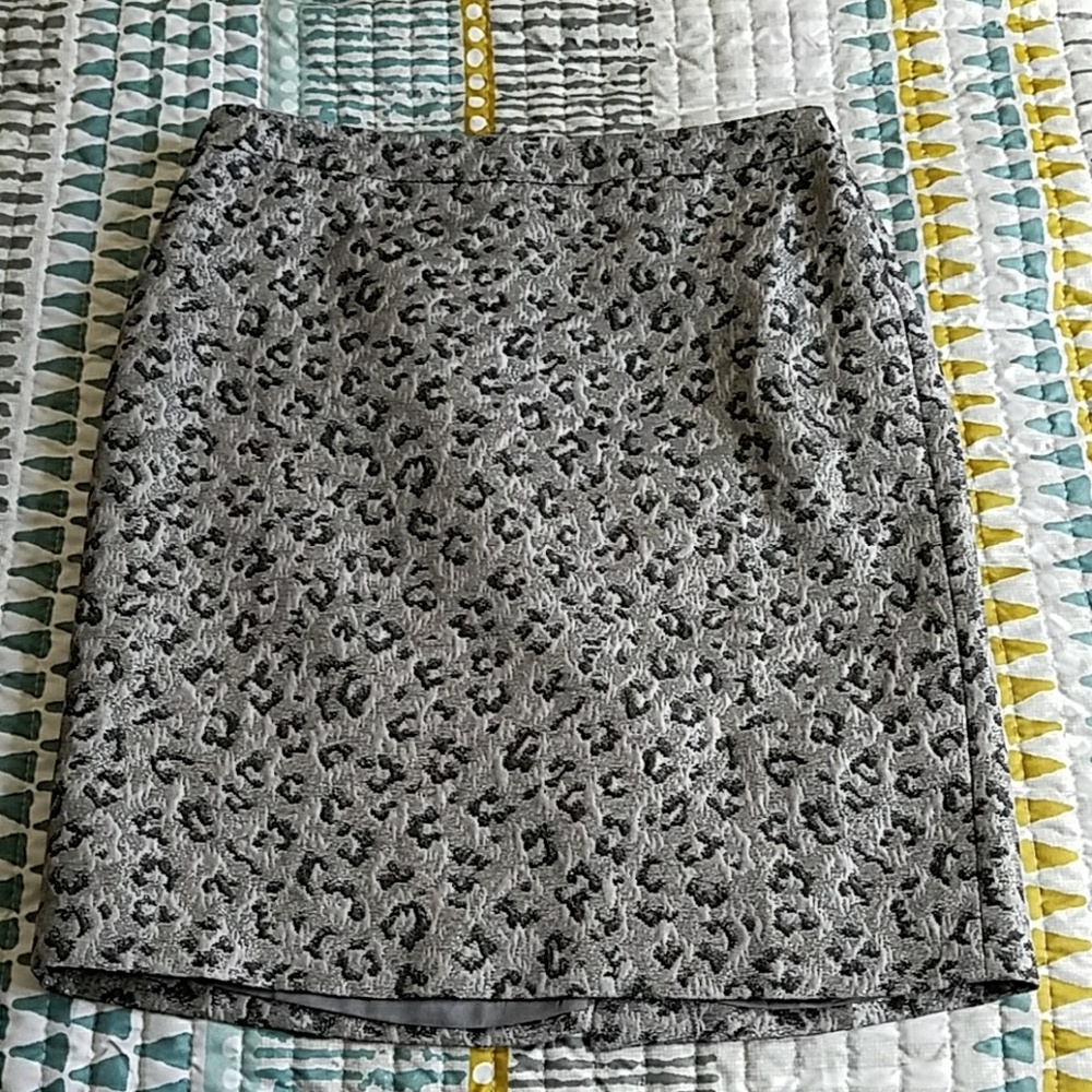 Loft skirt